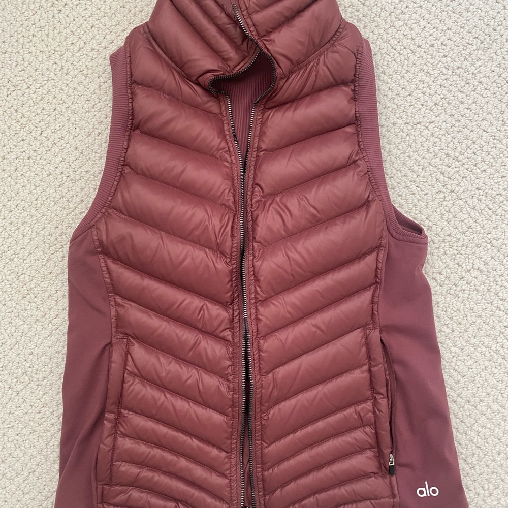 ALO Yoga Red Quilted Puffer Vest